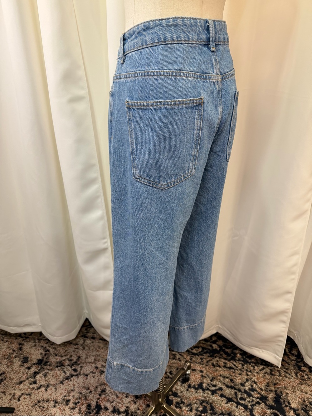 Wide Leg Flare Jeans in Light Blue - Picture 14 of 15